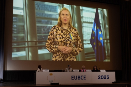 歐盟執委會能源部門主委賽門女士在EUBCE會議開幕致詞（照片來源：EUBCE）