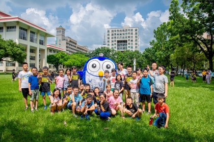 小貓頭鷹夏令營，陪伴小朋友開心過暑假。