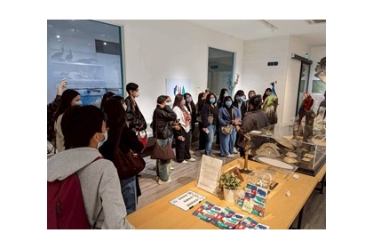 Students from Mapúa University School of Health Science visited the NCHU Museum of Natural History.