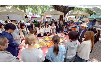 東京日本大學師生二訪興大市集微型通識課程  深化農食文化交流