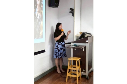 UC Davis 陳欣主任於說明會中介紹 3+X 與 GREAT Program，說明赴美研修及申請流程。