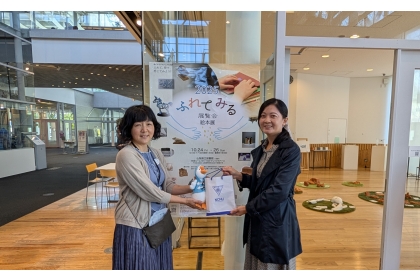 兩位策展人_國立山梨大學武末裕子副教授(左)、國立中興大學趙欣怡副教授(右)