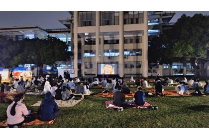 The atmosphere of the open-air cinema