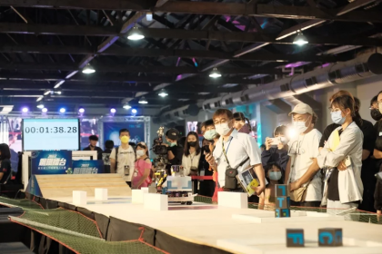 第七屆「東京威力科創機器人大賽/TEL Robot Combat」的智慧賽道現場。業者／提供
