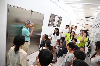 興大昆蟲系攜手苗栗新開國小舉辦「雕蟲小技」暑期科普營