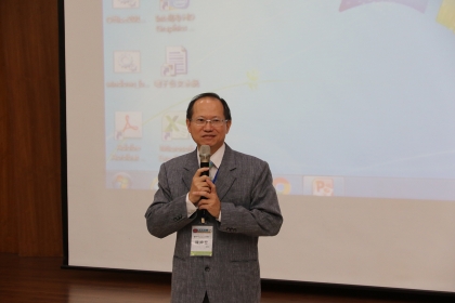 台中市社會局副局長陳坤皇致詞