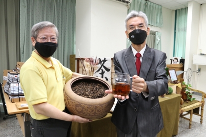 Puerh Tea Liquid Preventing Tooth Decay,  Teaghrelin Helping Metabolism and Muscle Growth,  National Chung Hsing University Develops Two New Tea Products  for the First Time in Taiwan