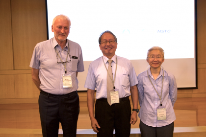 由葉錫東院士擔任Section I「Plant Signaling and Crop Innovation」引言人,邀請美國國家科學院院士孫太平教授及瑞士籍臺灣玉山學者、生物科技發展中心講座教授Wilhelm Gruissem進行專題演講。