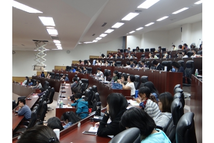 圖資界館員參與踴躍