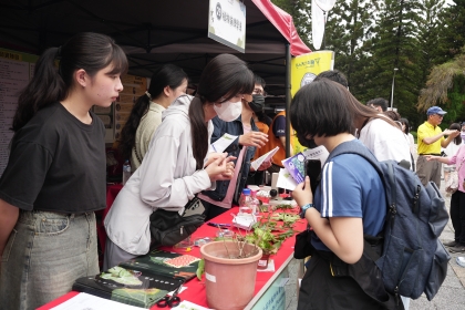 NCHU Open House Department Expo Bustles with Energy: 61 Booths Showcase Diverse Academic and Extracurricular Highlights