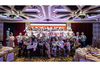 貴賓與同學暖心大合照