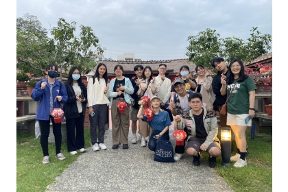 中興大學華語中心辦理霧峰林家文化參訪，帶領國際學生實地體驗臺灣之美